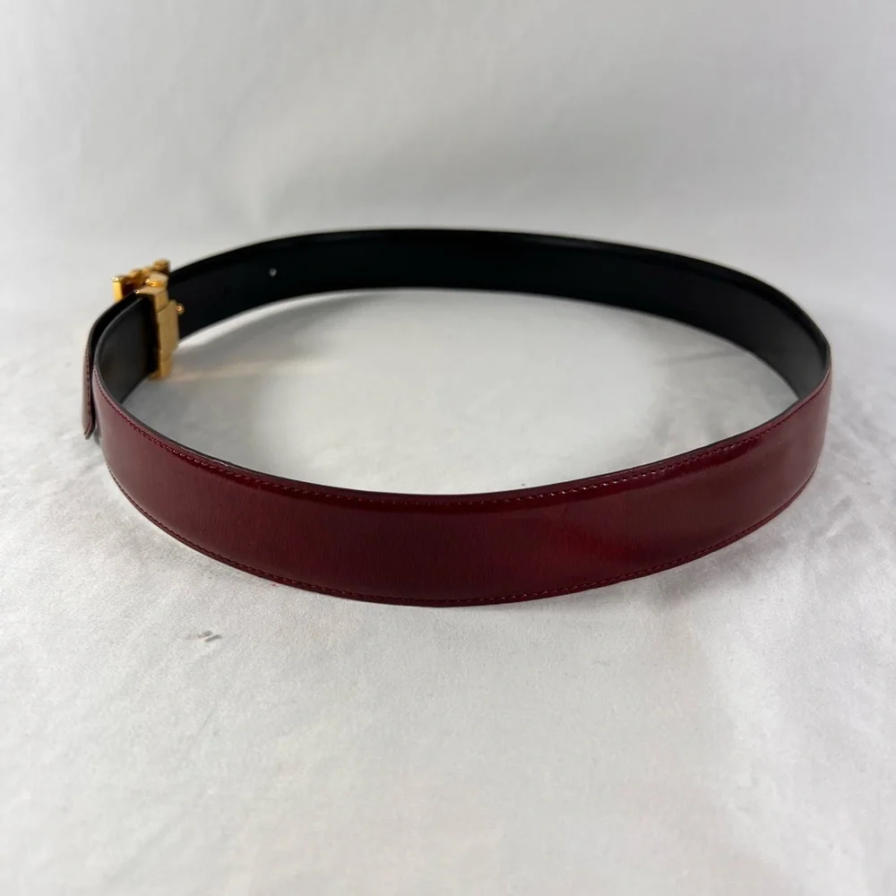 CARTIER Paris Burgundy and Black Leather Reversible Logo Belt Woman 28"/ 31" - Picture 2 of 10